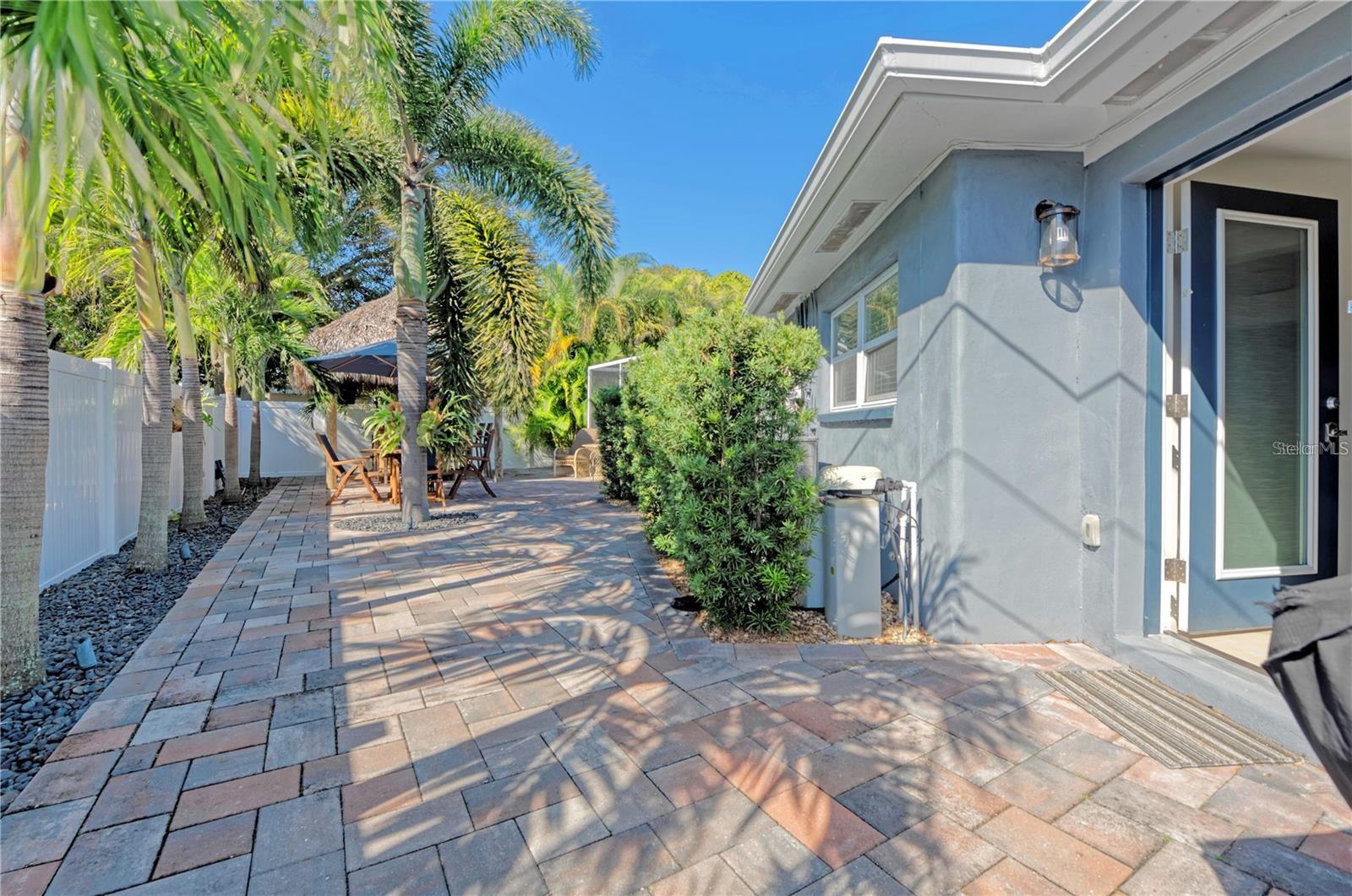 BOCA CIEGA ESTATES - Residential