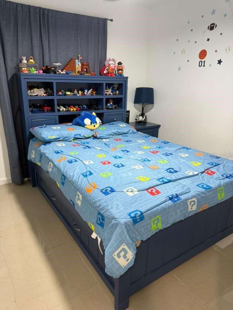 GRENADIER TRACE #1 CONDOMINIUM - Residential