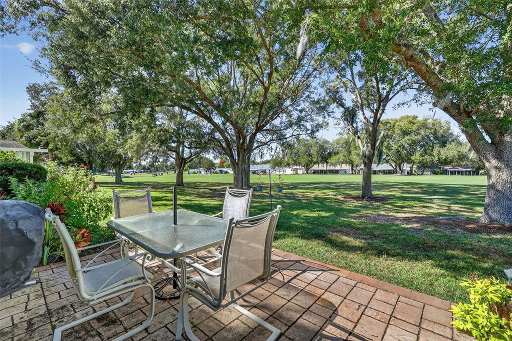 Photo of 931 Oleander Street, Lady Lake, FL 32159 (MLS # G5104325)