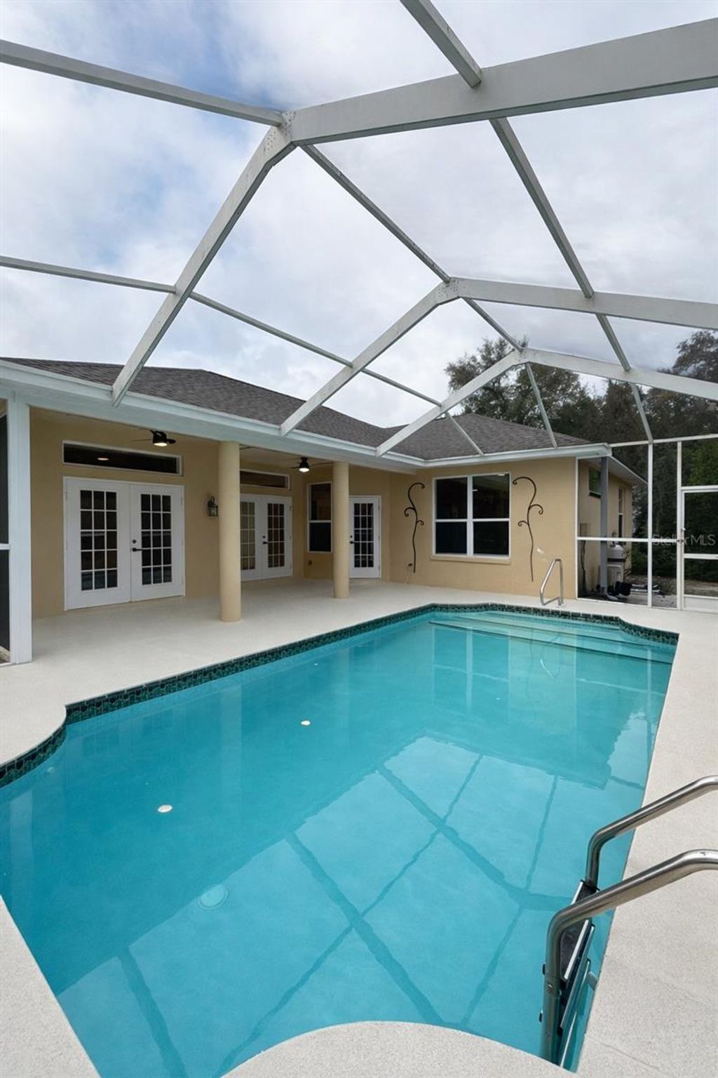 Photo of 6513 Clearwater Drive, Spring Hill, FL 34606 (MLS # TB8471235)