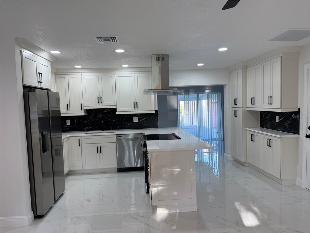 Photo of 1457 Montego Lane, Orlando, FL 32825 (MLS # O6434284)