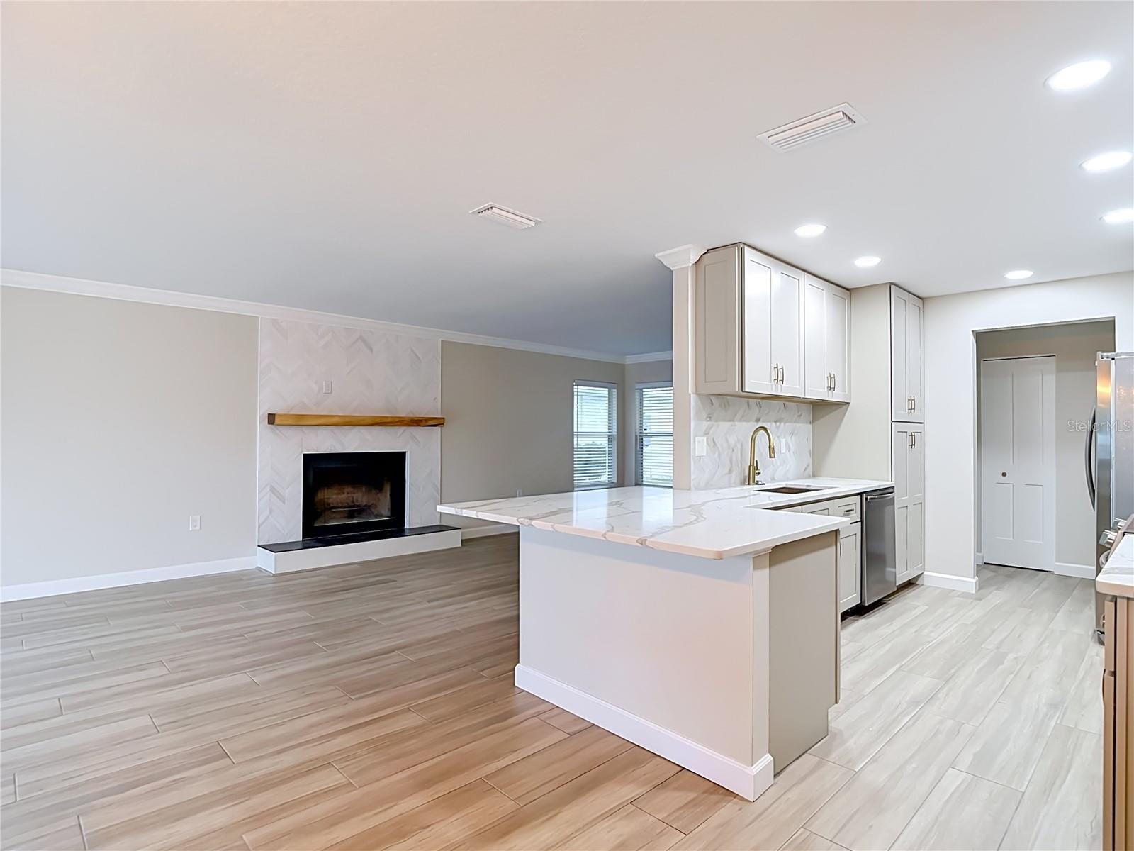 GULF HARBORS WOODLANDS - Residential Lease
