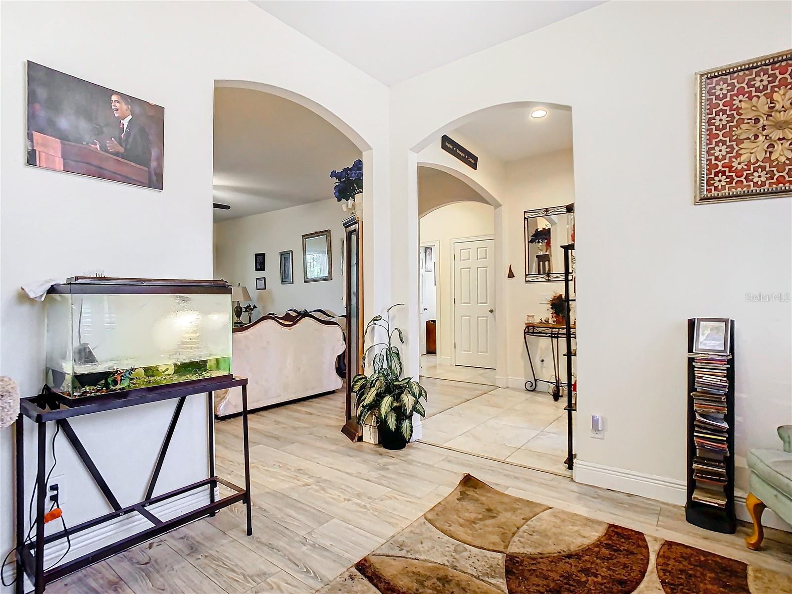 2218 W GORE STREET