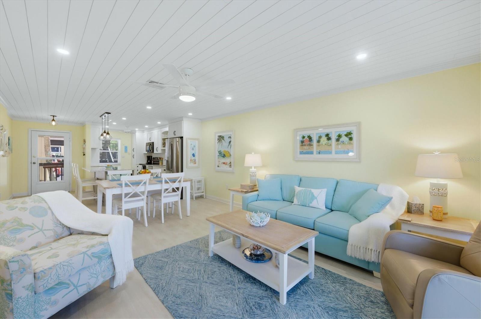 MISSION LAKES - Residential