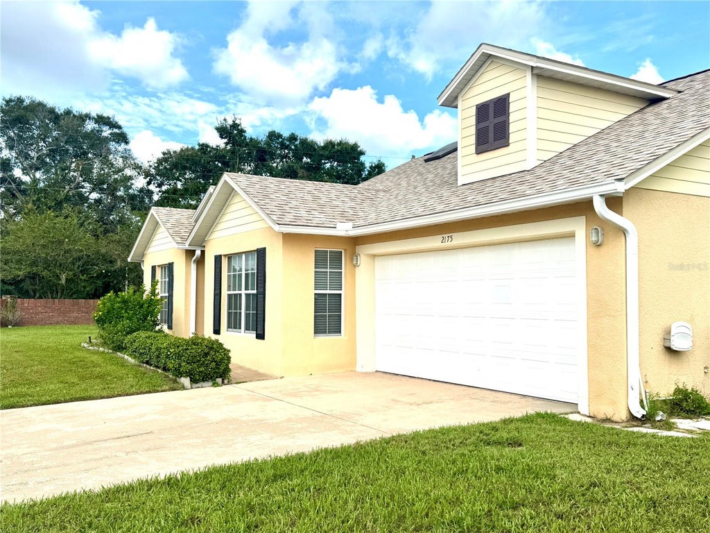 Photo of 2175 Greystone Trail, Orlando, FL 32818 (MLS # O6441445)