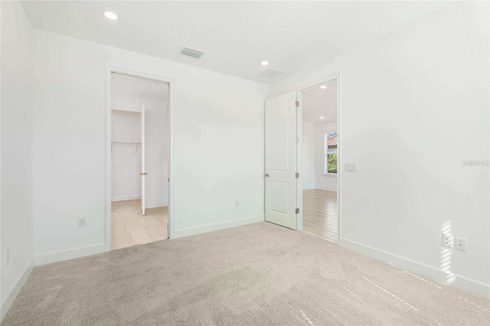 SKYE RANCH NBRHD FOUR NORTH - Residential Lease