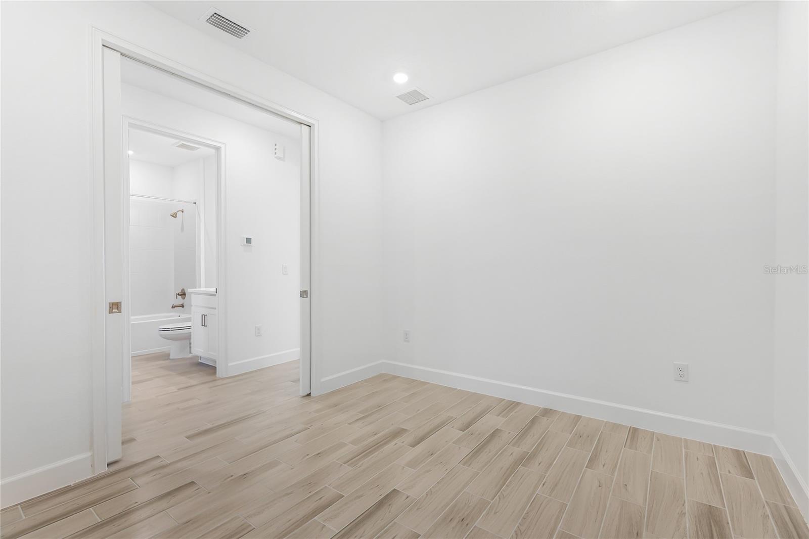 SKYE RANCH NBRHD FOUR NORTH - Residential Lease