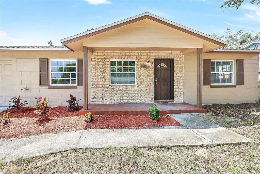 Photo of 5956 W Amelia Street, Orlando, FL 32835 (MLS # O6435496)