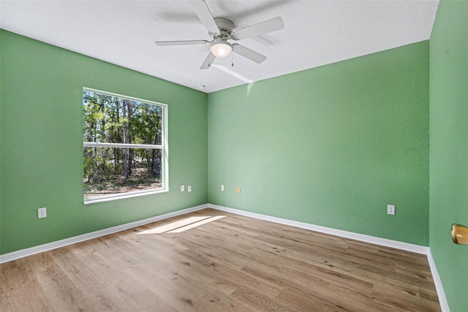 ROYAL HIGHLANDS - Residential