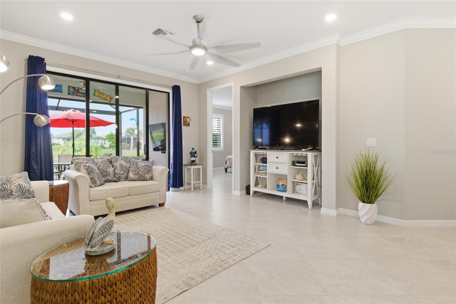 ISLANDWALK AT WEST VILLAGES - Residential