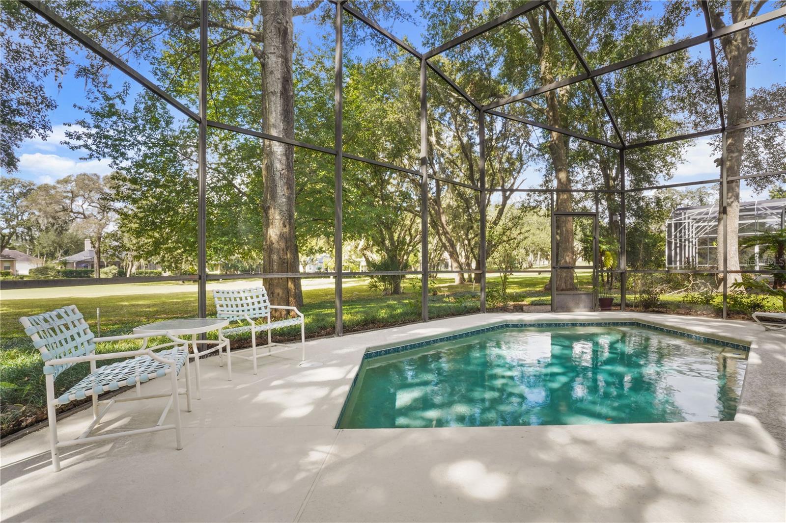 918 GOLF VALLEY DRIVE