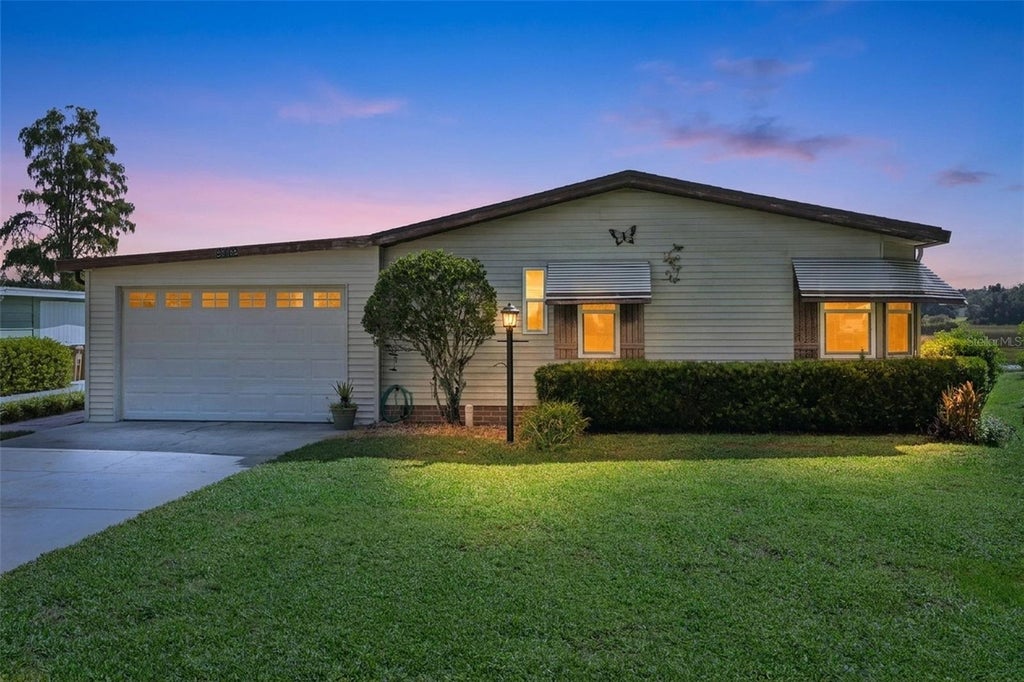 Photo of 25038 Clifford Hill, Leesburg, FL 34748 (MLS # G5118597)
