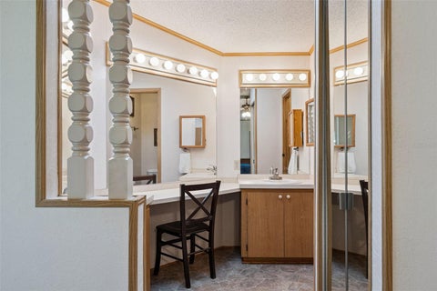 Tiny photo for 25038 Clifford Hill, Leesburg, FL 34748 (MLS # G5118597)