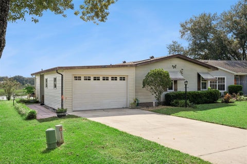 Tiny photo for 25038 Clifford Hill, Leesburg, FL 34748 (MLS # G5118597)