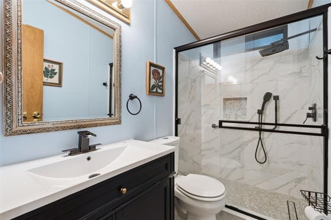 Tiny photo for 25038 Clifford Hill, Leesburg, FL 34748 (MLS # G5118597)
