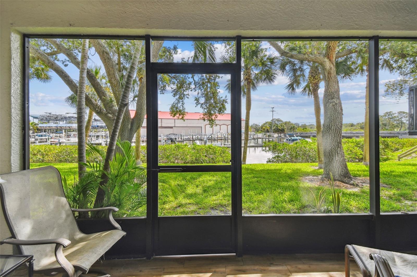 2363 HANOVER DRIVE