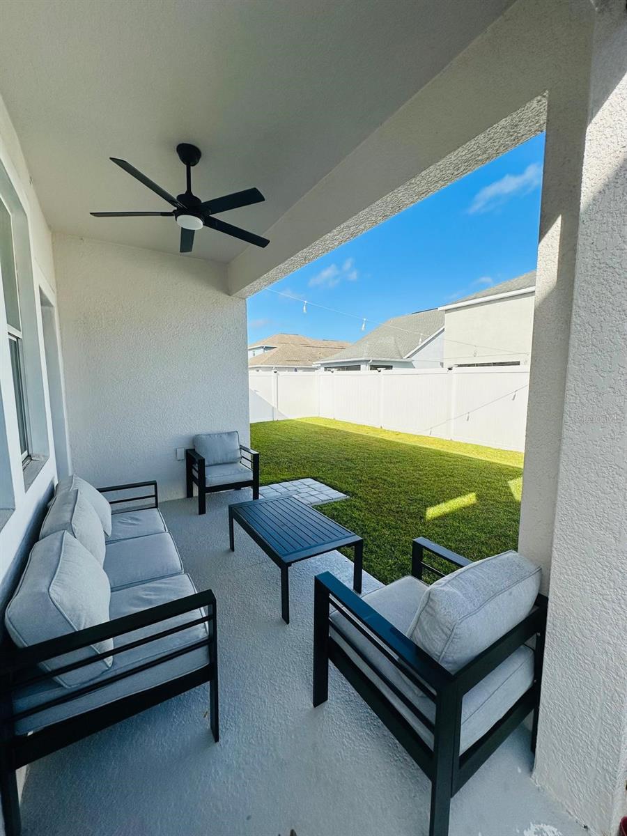 STOREY LAKE - Residential