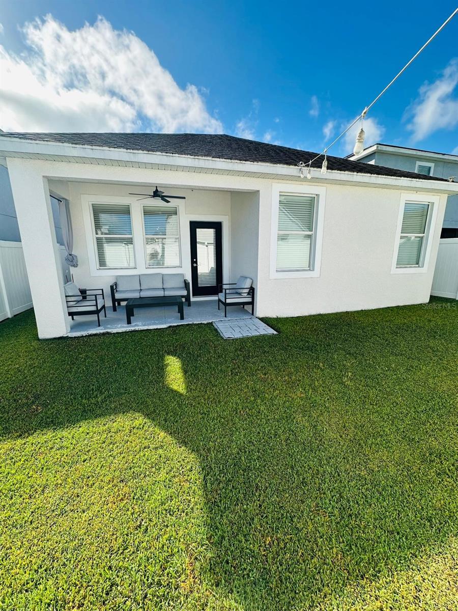 STOREY LAKE - Residential