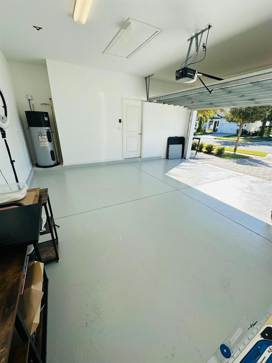 STOREY LAKE - Residential