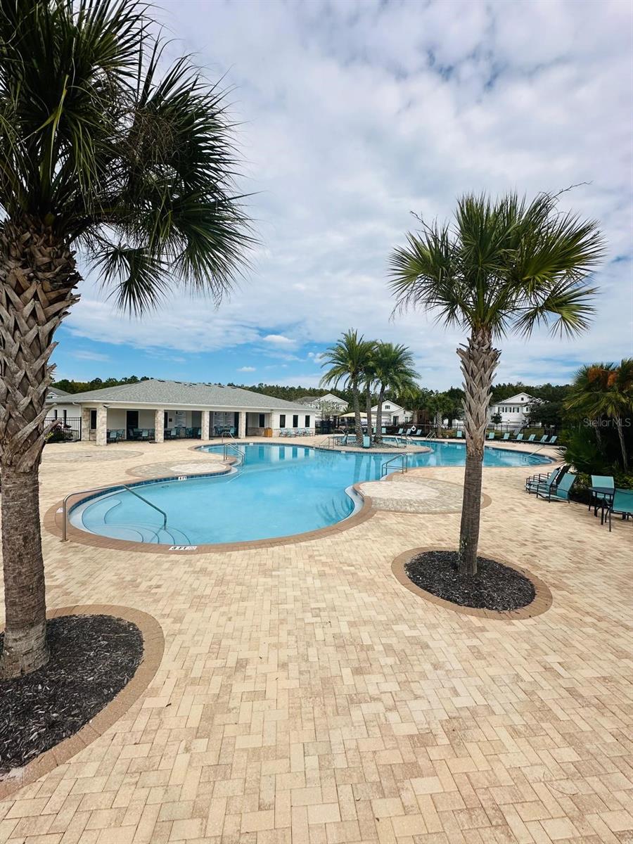 STOREY LAKE - Residential