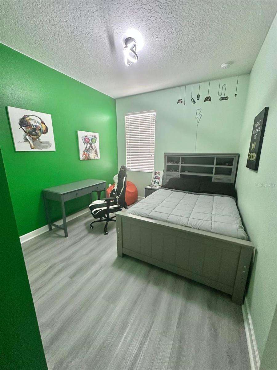 STOREY LAKE - Residential