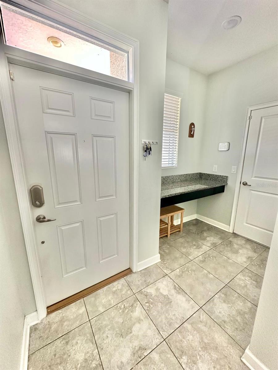 STOREY LAKE - Residential