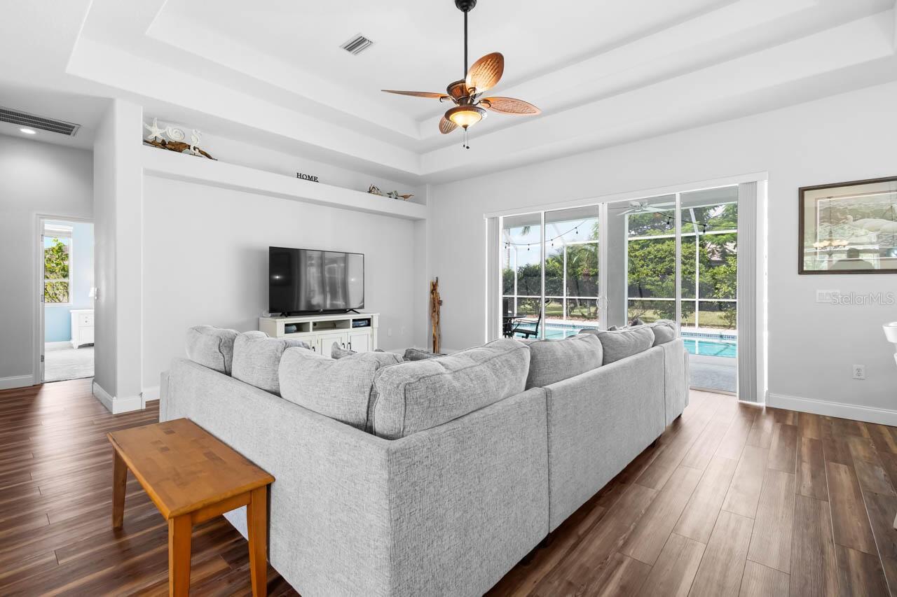 LA PALOMA VILLAGE UNIT 2 PH - Residential