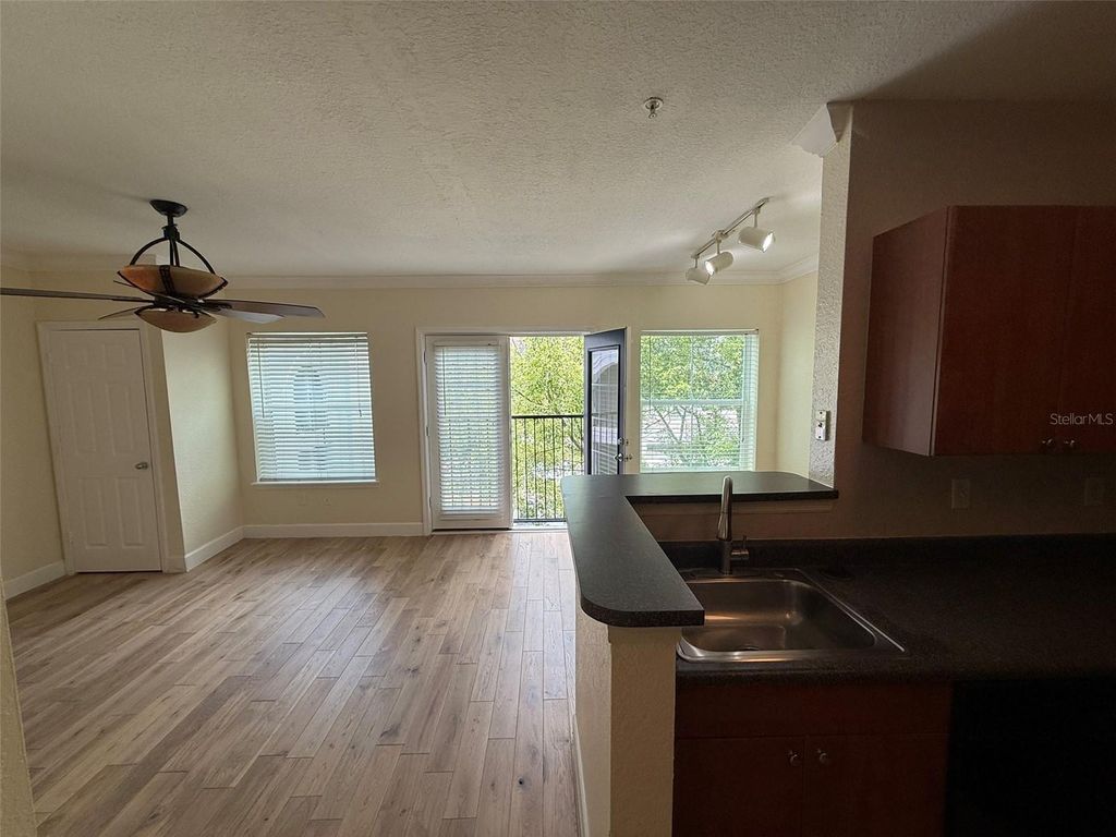 Photo of 304 E South Street #5024, Orlando, FL 32801 (MLS # O6405527)