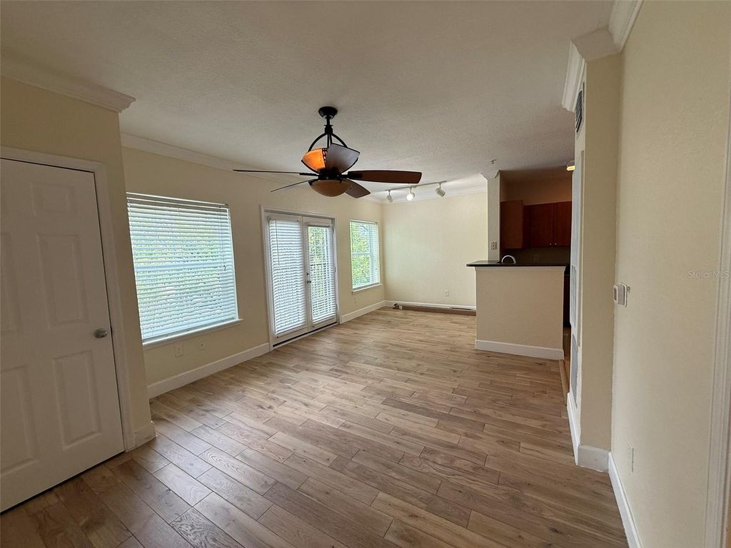 Photo of 304 E South Street #5024, Orlando, FL 32801 (MLS # O6405527)