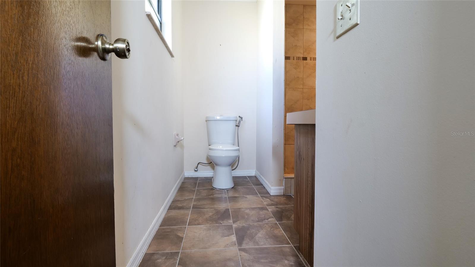 BEAR CREEK ESTATES - Residential Lease