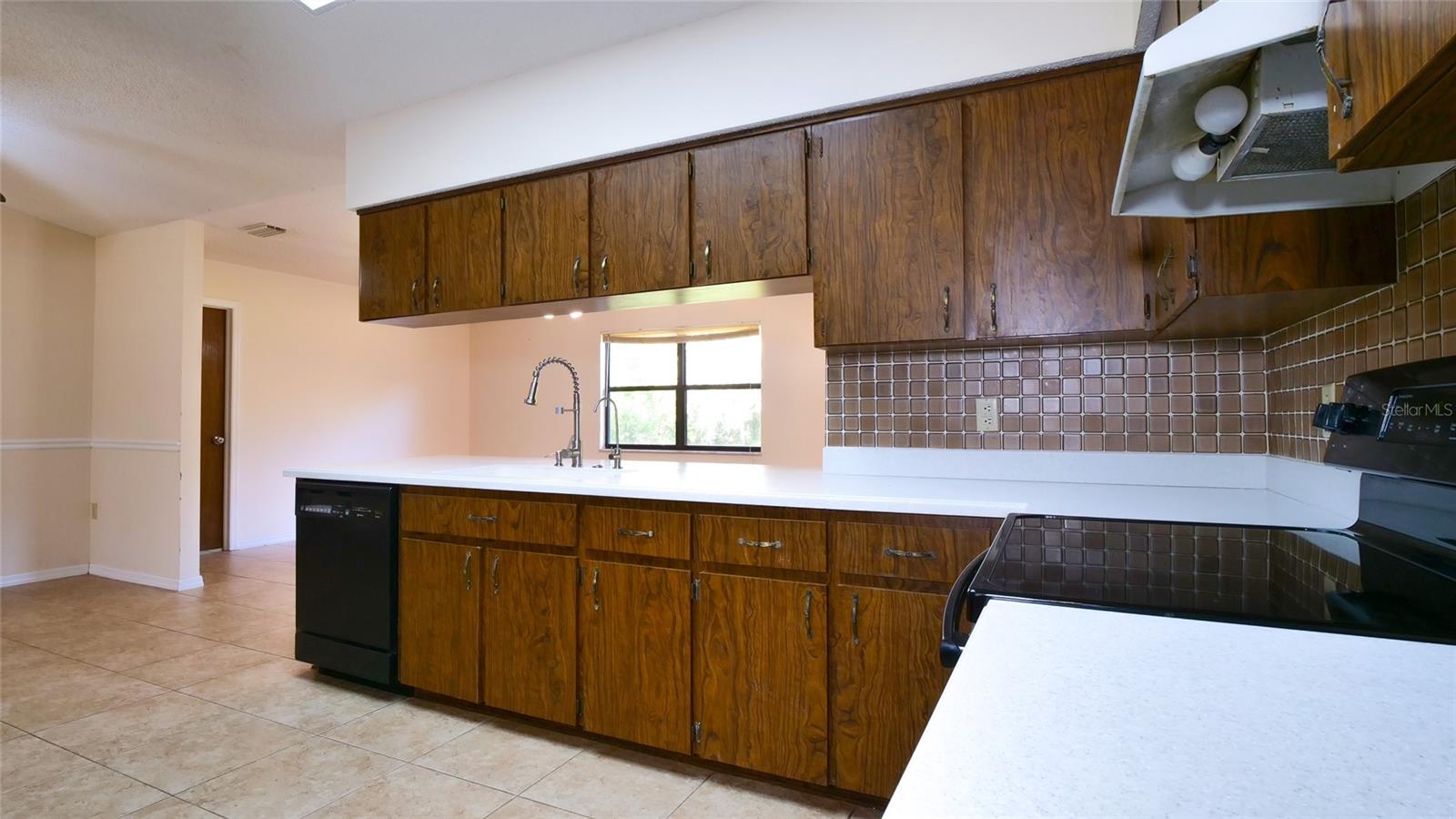 BEAR CREEK ESTATES - Residential Lease