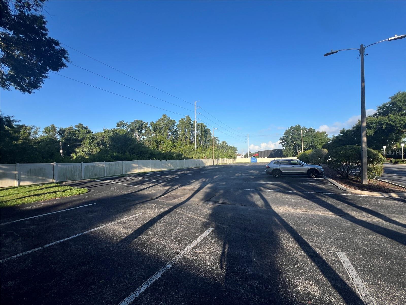 UNPLATTED - Commercial Lease