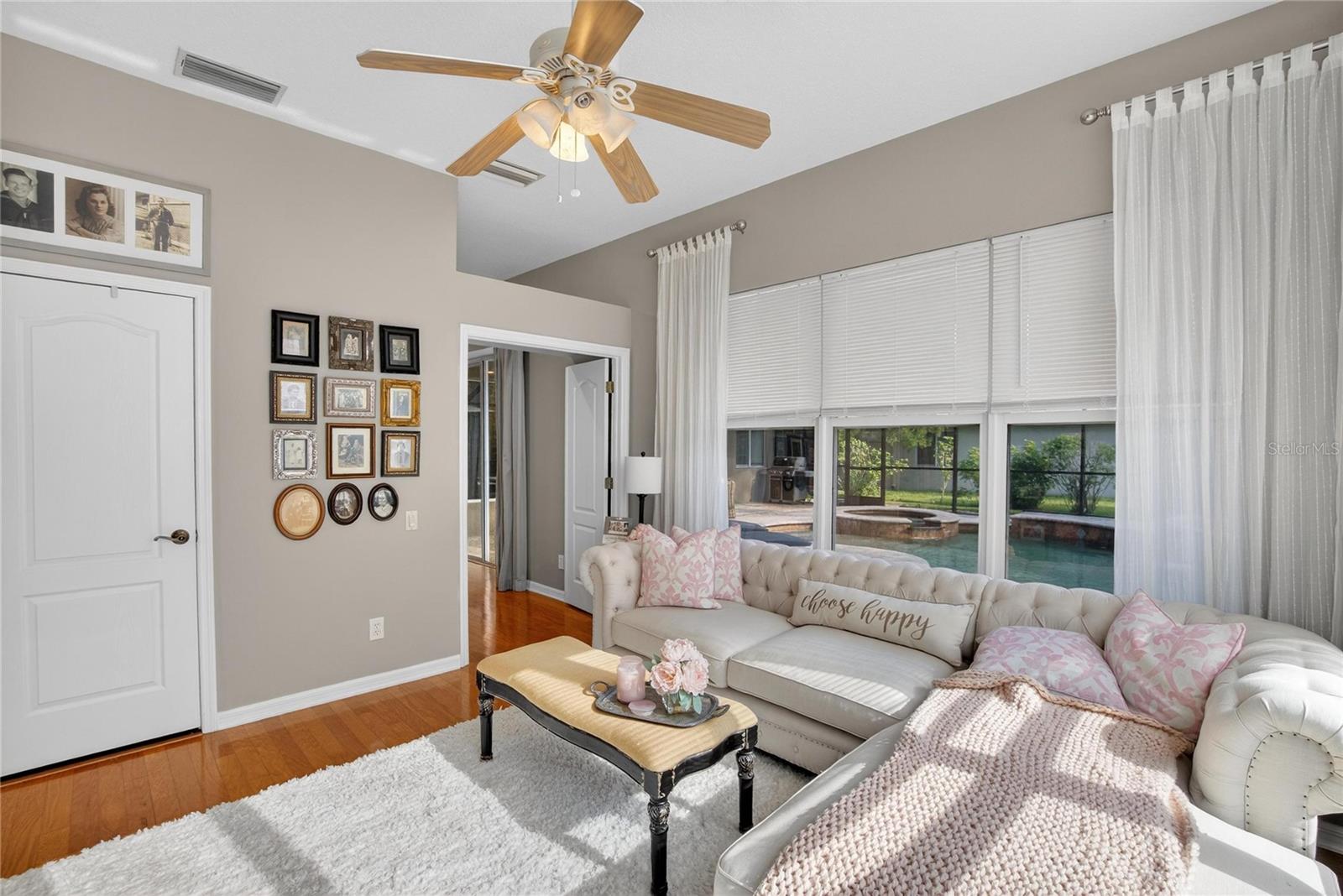 SEVEN OAKS PARCELS S-13A & S-13B - Residential