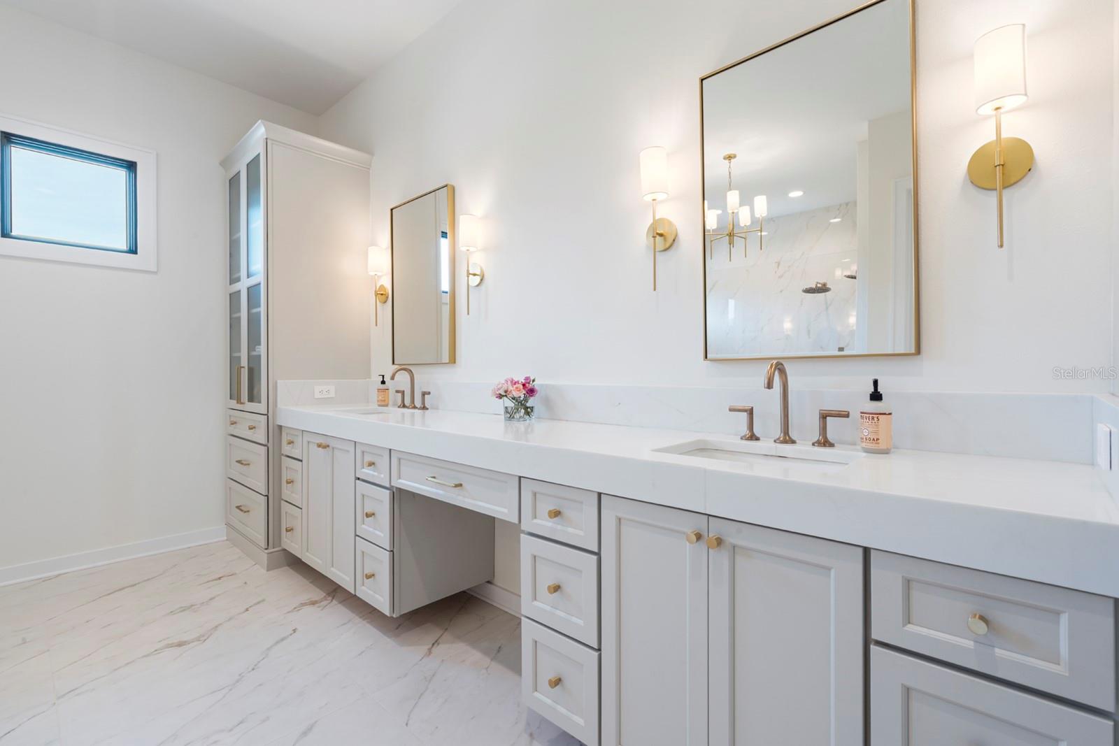 SYBELIA SHORES SECOND ADD - Residential