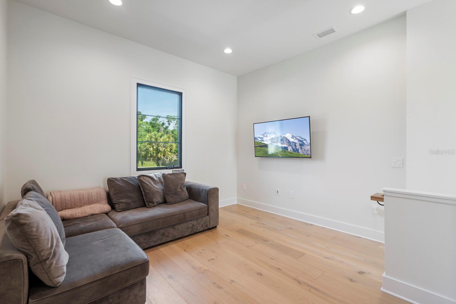 SYBELIA SHORES SECOND ADD - Residential