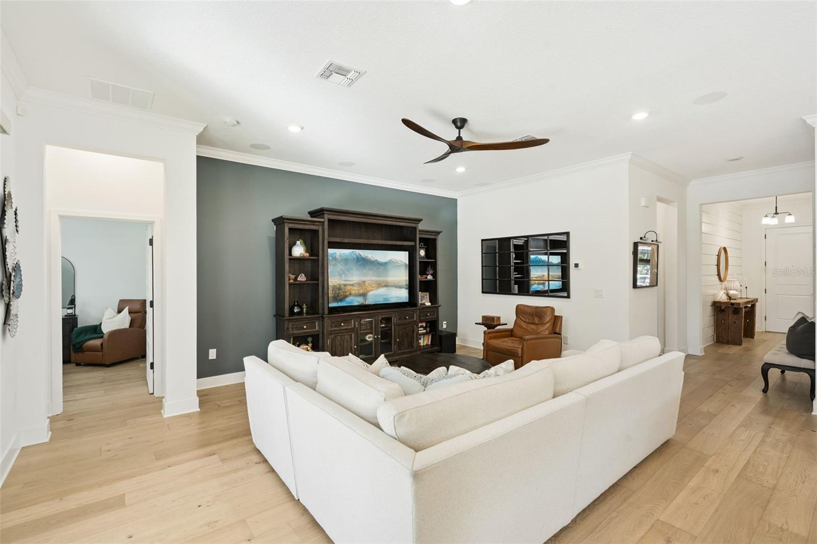 WINDING BAY PH 3 - Residential