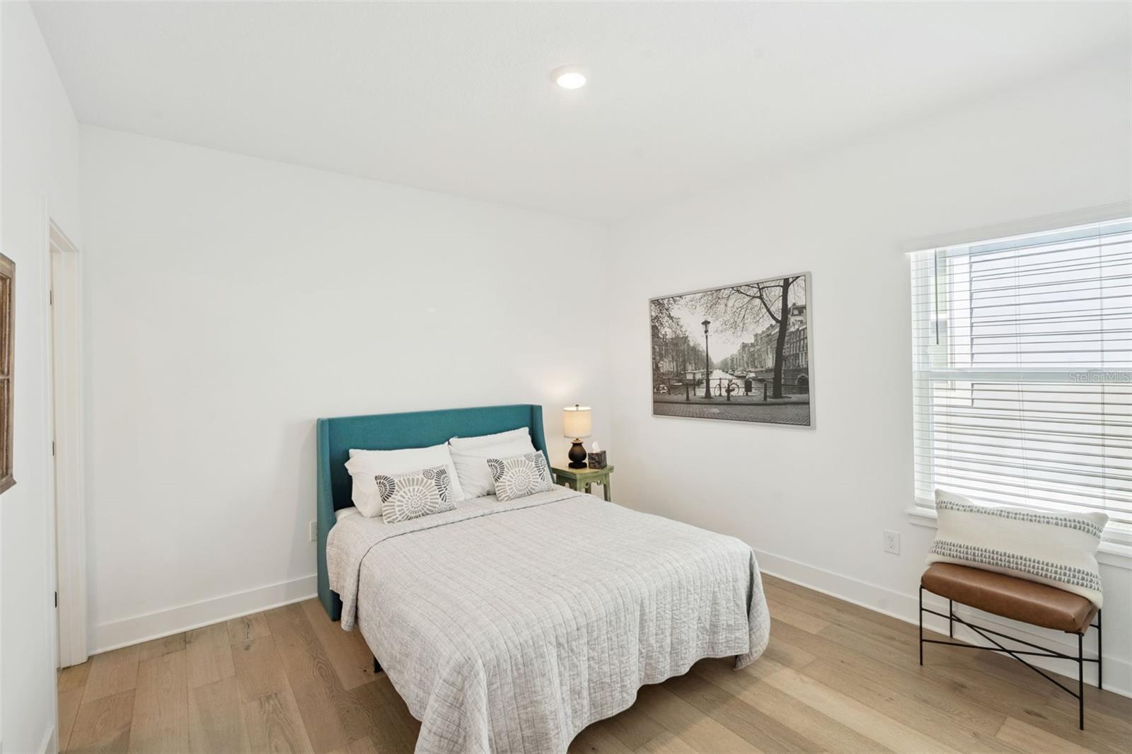 WINDING BAY PH 3 - Residential