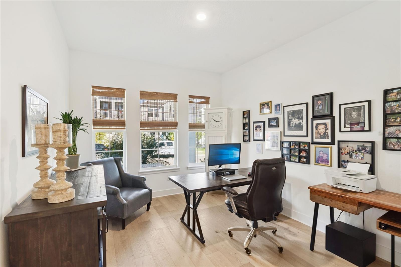 WINDING BAY PH 3 - Residential