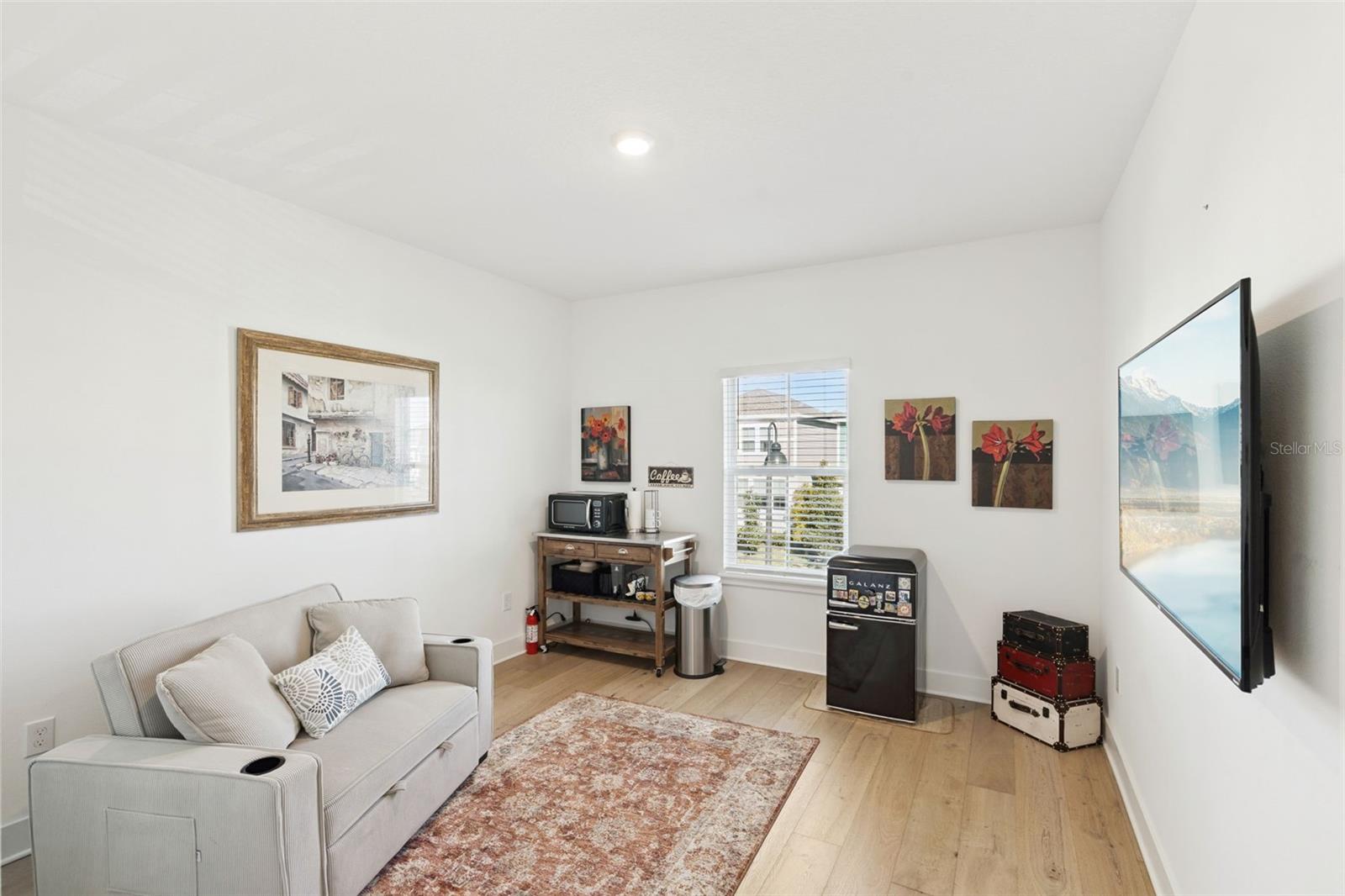 WINDING BAY PH 3 - Residential