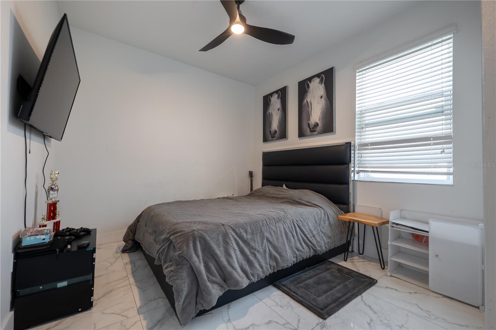 ENCLAVE/TAPESTRY PH 1 - Residential