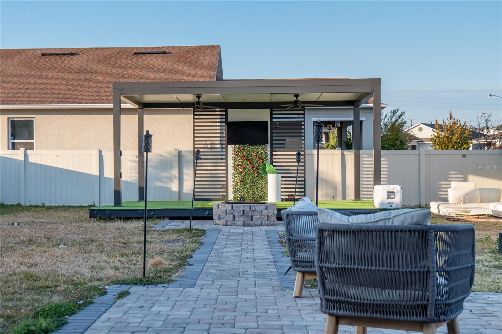 ENCLAVE/TAPESTRY PH 1 - Residential