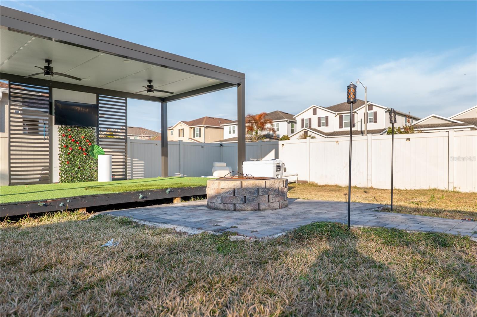 ENCLAVE/TAPESTRY PH 1 - Residential