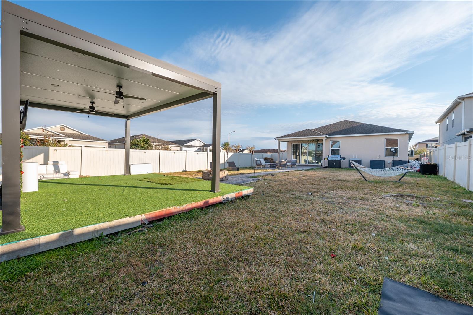 ENCLAVE/TAPESTRY PH 1 - Residential