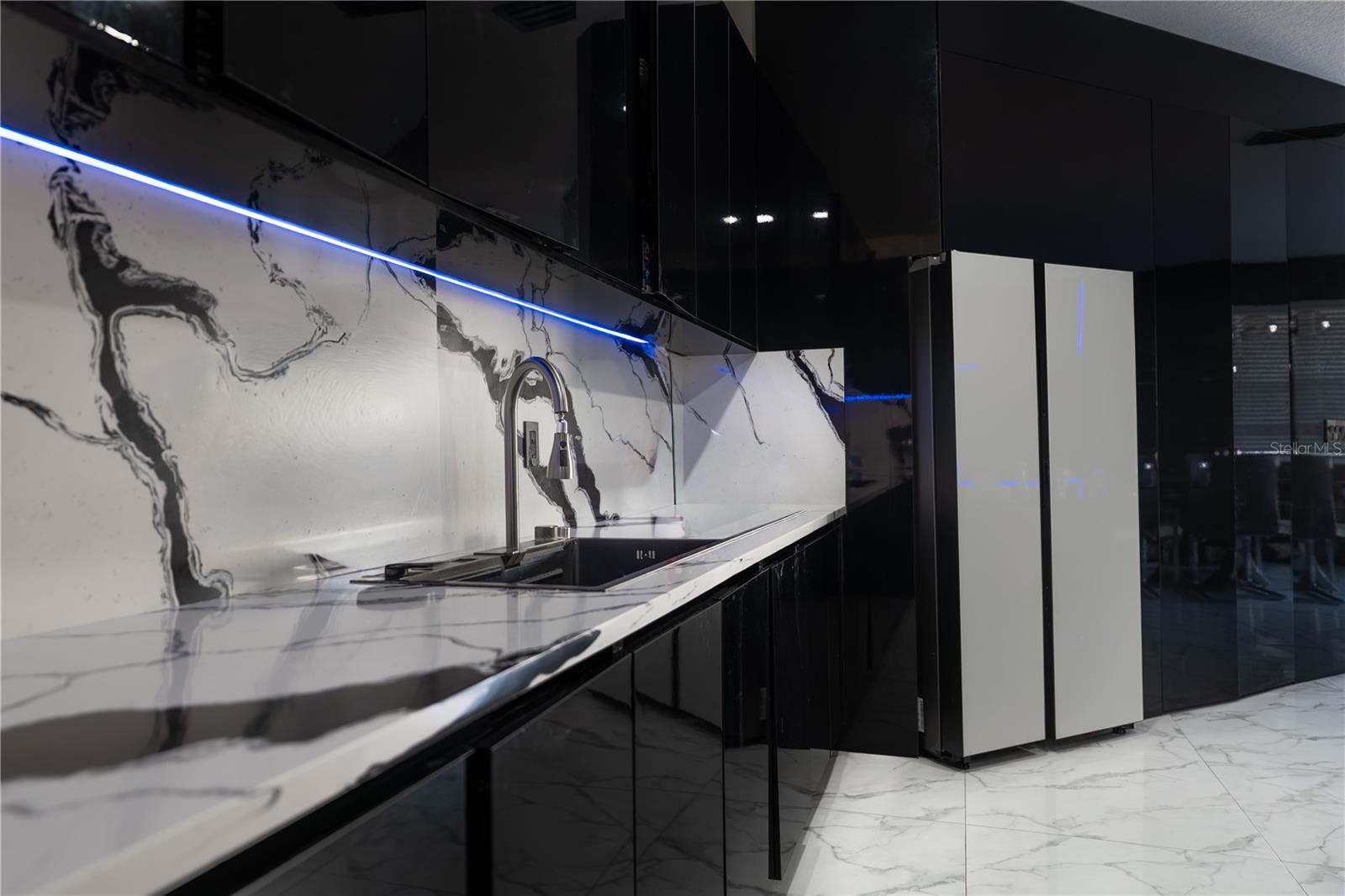 ENCLAVE/TAPESTRY PH 1 - Residential