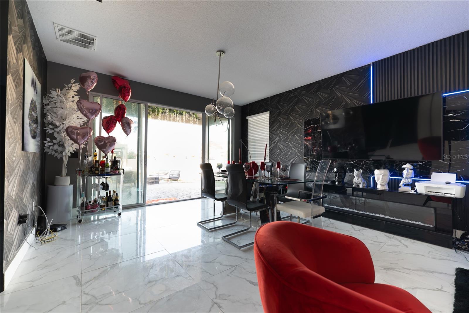 ENCLAVE/TAPESTRY PH 1 - Residential