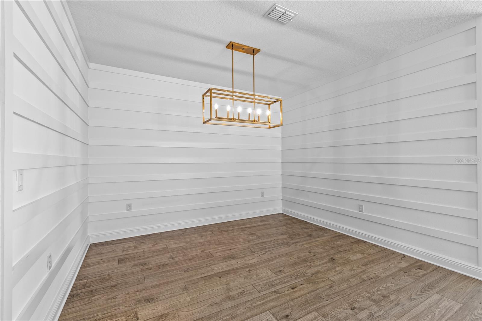 HARTWOOD LNDG - Residential