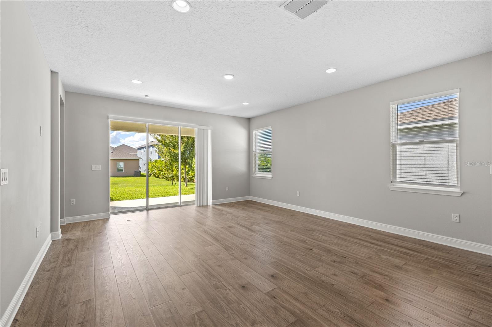 HARTWOOD LNDG - Residential