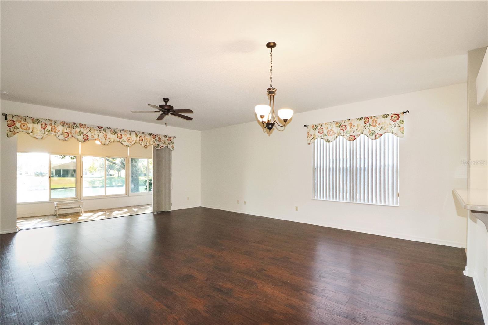 5107 AURORA DRIVE