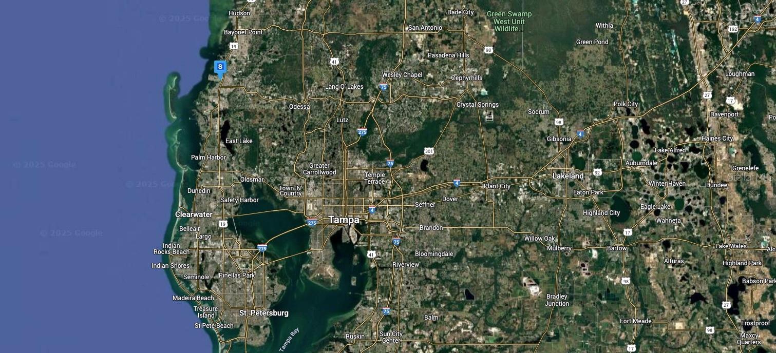 PALM LAKES TERRACE - Land