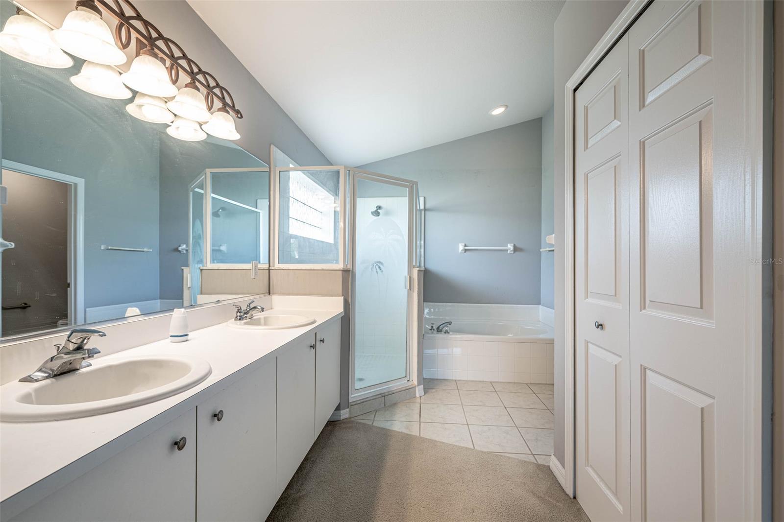 Waters Edge Ph 01 - Residential